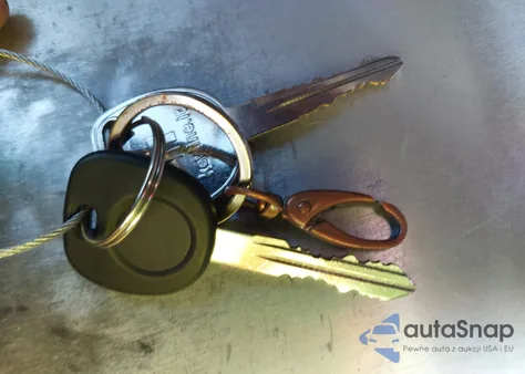 2004 Chevrolet Silverado 2500Hd Work Truck from USA, damaged, VIN 1GCHC29U24E138269